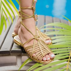 🌟 Handmade Gold Rope Sandals – Elegant & Unique 🌟 🌟 Sandalias Doradas Hechas a Mano – Elegancia Única 🌟