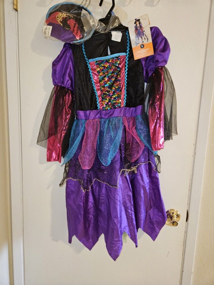 Multi Color Witch