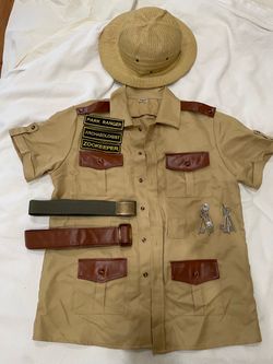 Spirit Halloween Zookeeper Park Ranger Adult costume