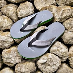 Stio Men’s Alloy Gray Green Custom Bircher Leather Flip-Flops Sz 9
