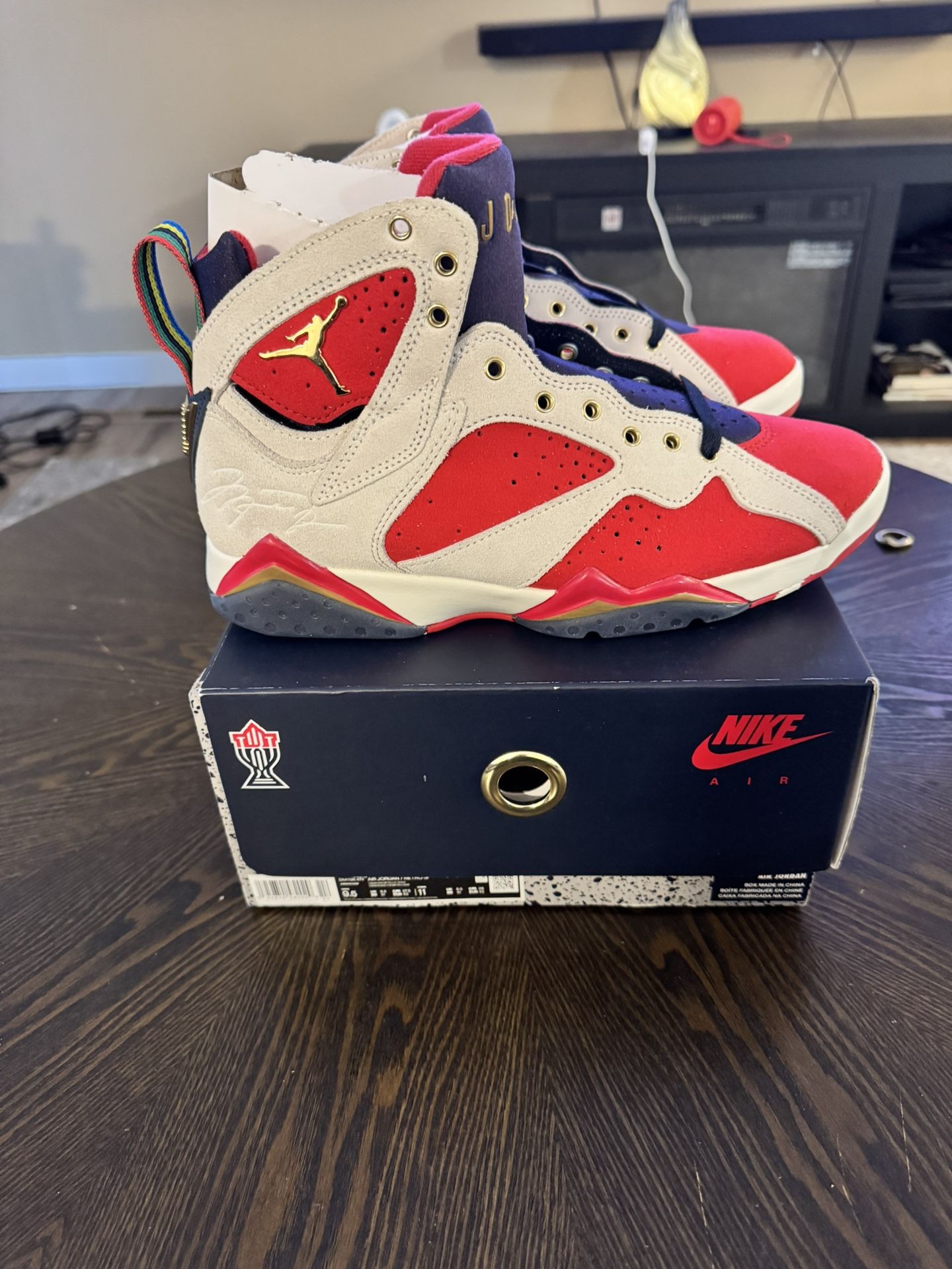 Trophy Room X Air Jordan 7