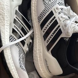 Ultra boost Adidas Size 10 Men’s New