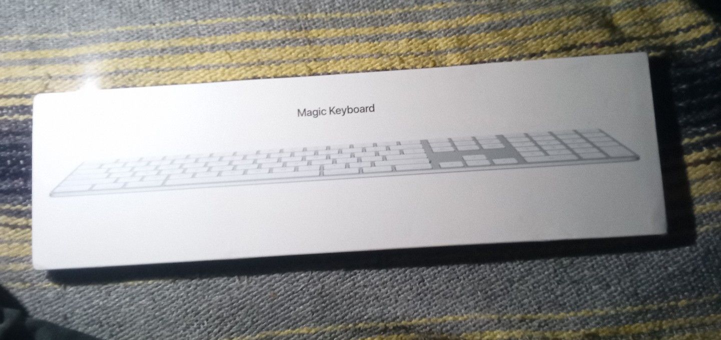 Apple Magic Keyboard With Numeric Pad 