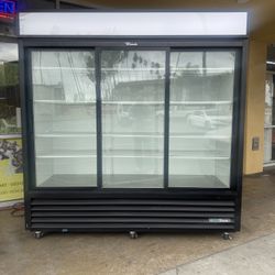 True Commercial Refrigerator LED 