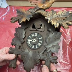 Coo coo clocks for parts