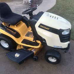 Cub cadet LTX 1042