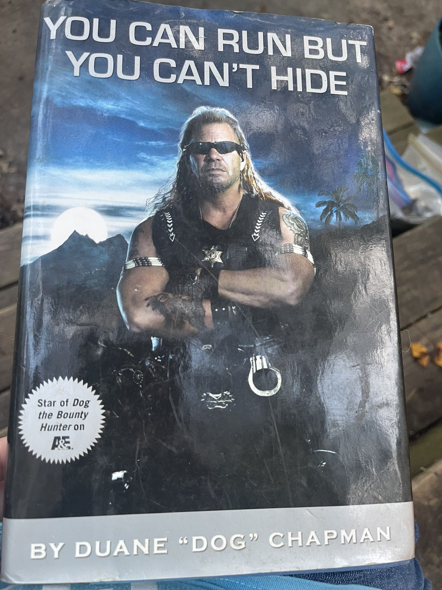 Dog bounty Hunter