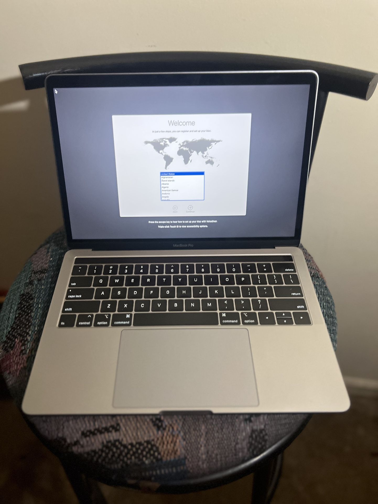 Apple MacBook Pro
