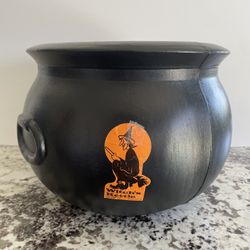 Vintage Union Products Inc 1987 Halloween Black Cauldron Kettle Blow Mold Witch stickers