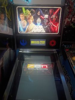 Star wars pinball like new