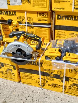 BLACK+DECKER 20V MAX* POWERECONNECT Cordless Drill/Driver + 30 pc. Kit  (LD120VA) for Sale in Queens, NY - OfferUp