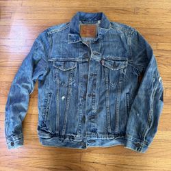 Levi’s Denim Jacket 