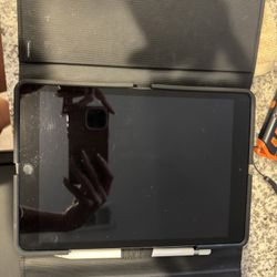 iPad with case and apple pencil