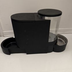 Whisker City® 2-in-1 Gravity Pet Feeder & Waterer