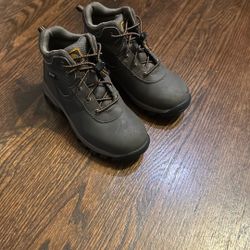 Timberland kids boots size 11