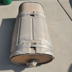 GMC SIERRA O SILVERADO MUFFLER