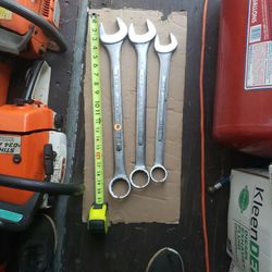 3 Pittsburgh Wrenches 