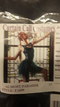 DANCE PERFORMANCE OUTFIT