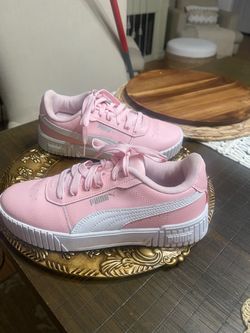 Pumas size 5.5 used great condition can fit like size