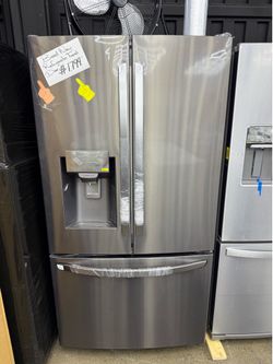 Brand new LG 28 cu. ft. 3 Door French Door Refrigerator with Ice and Water with Single Ice in Black Stainless Standard Depth