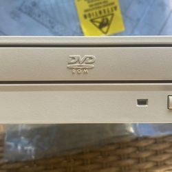 Toshiba DVD ROM