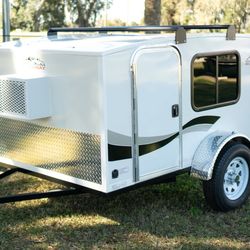 Brand New Runaway Camper RangeRunmer 6x8 Sleeper Camper with AC