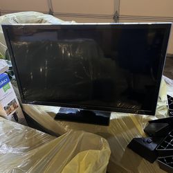 45 Inch Panasonic TV