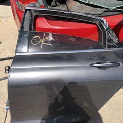 2015-2017 Chrysler 200 Left Door