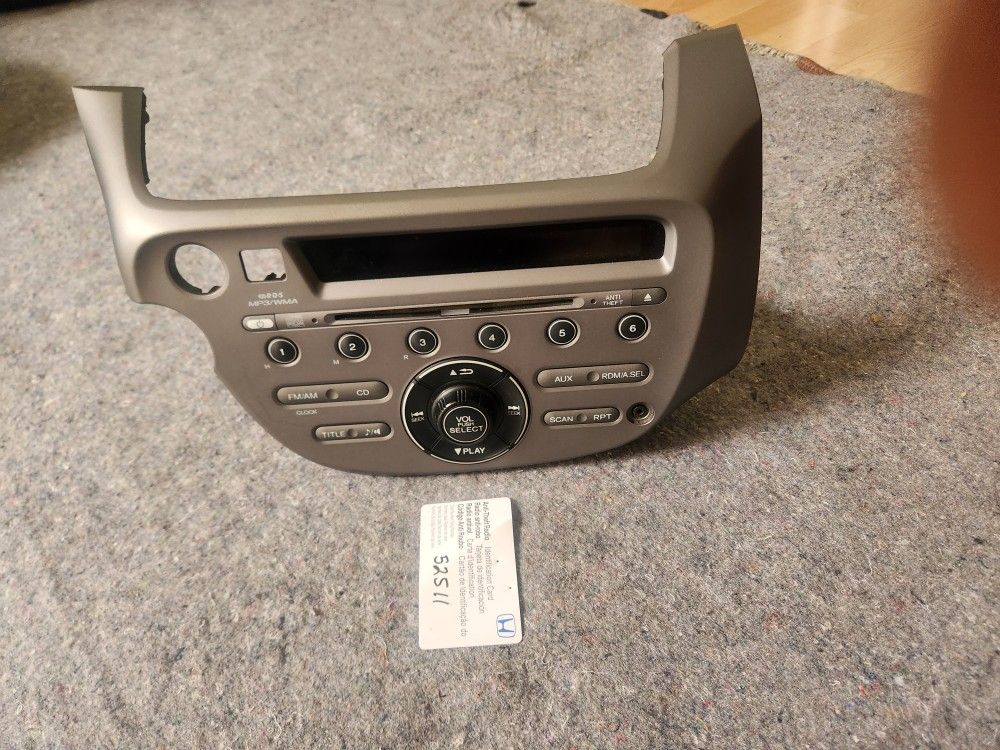 2011 honda fit factory stereo/radio