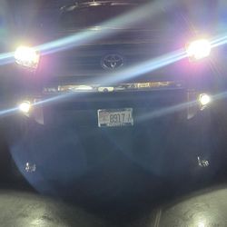 LED HEADLIGHTS/ LUCES LED