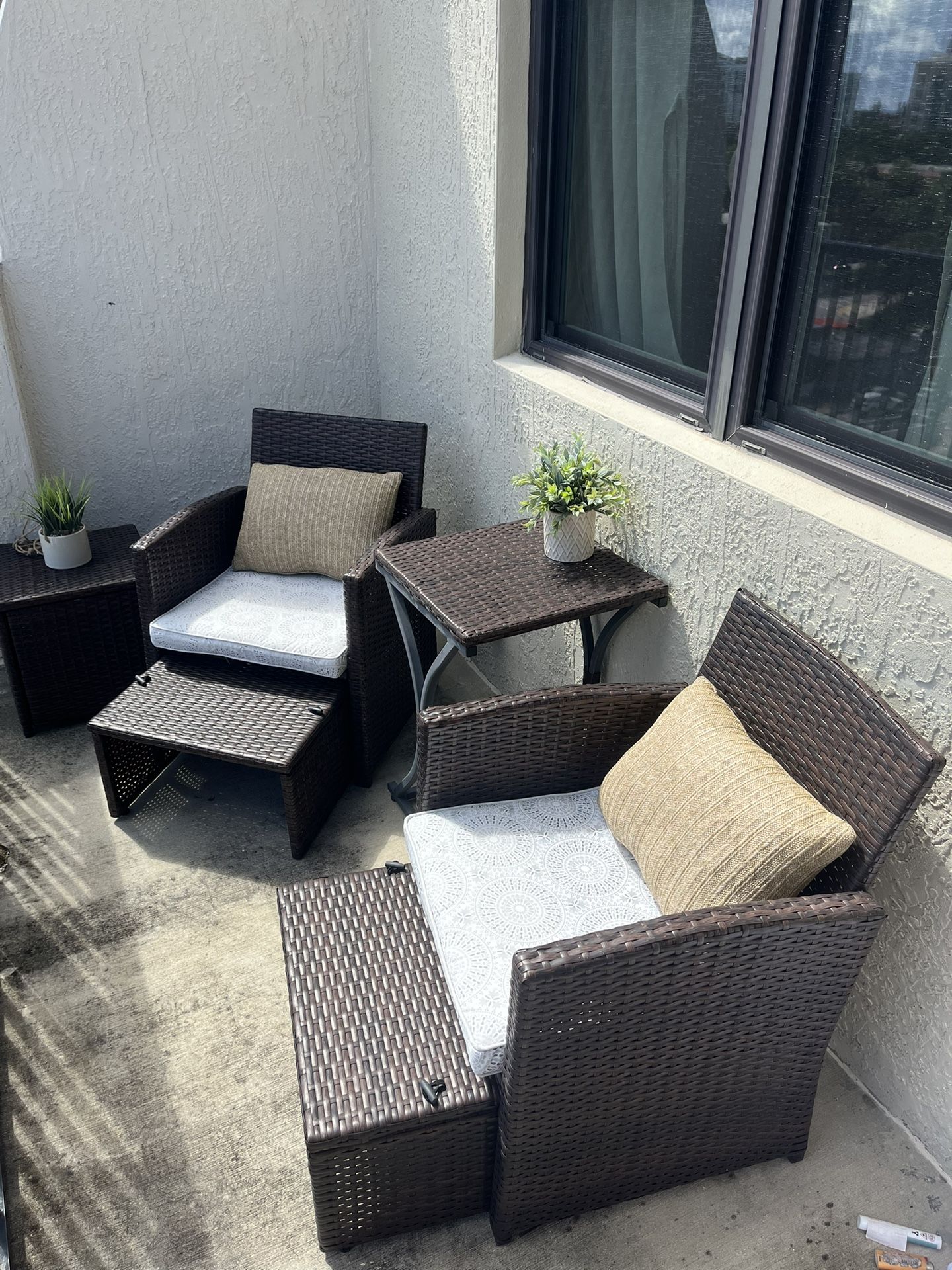 Outdoor Patio Furniture