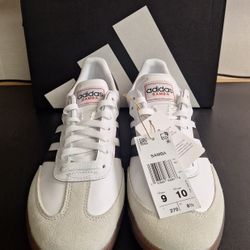 ADIDAS SAMBA SOCCER SHOES SIZE 9