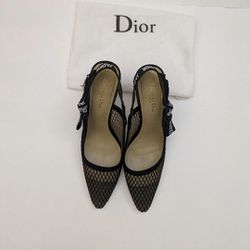 Door/ Ja'Dior 
