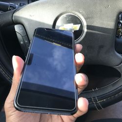 UNLOCKED IPHONE X/ GOOD CONDITION 