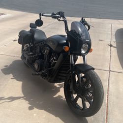 2022Indian Scout Rogue