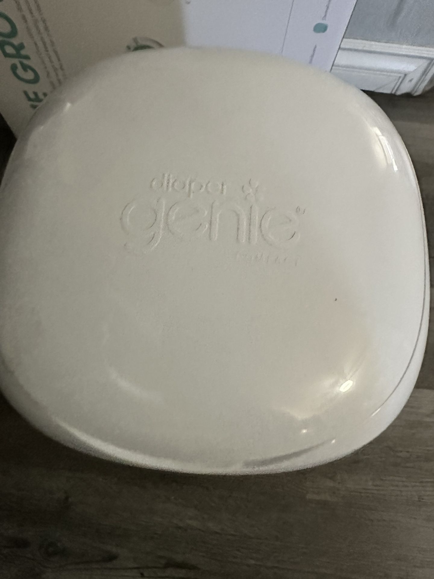 Diaper genie