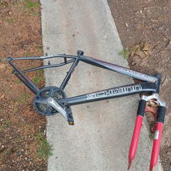 Schwinn Ranger Frame With Pedals