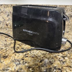 Kitchensmith Toaster 
