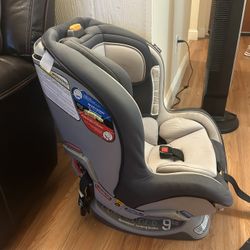 Chicco Car seat 