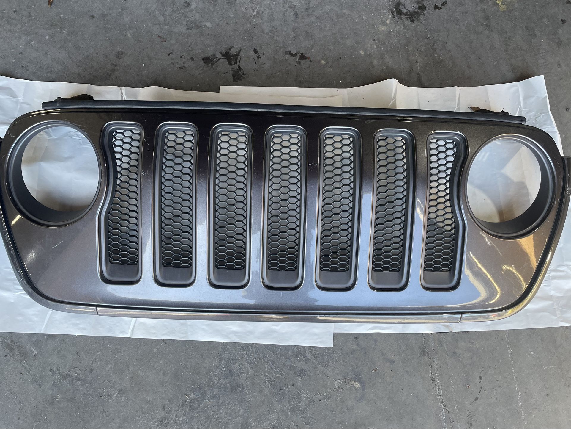 2018-2021 Jeep Wrangler Front Grill 
