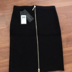 *BRAND NEW w/Tags* GUESS Black Skirt $50