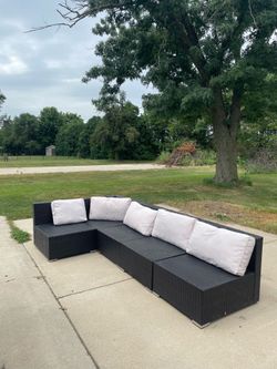 Wicker patio set