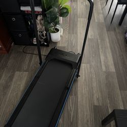 Deliro Treadmill 