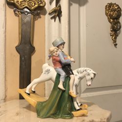 ROYAL DOULTON  PORCELAIN FIGURINE 9 Inches Tall 9 Inches Wide 