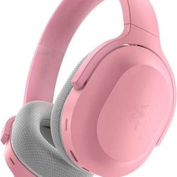 Razer Barracuda Wireless Gaming & Mobile Headset (PC, Playstation, Switch, Android, iOS): 2.4GHz Wireless + Bluetooth - Integrated Noise-Cancelling Mi