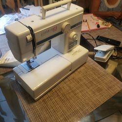 Sewing Machine 