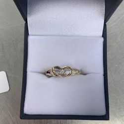 14k Gold Heart Ring 