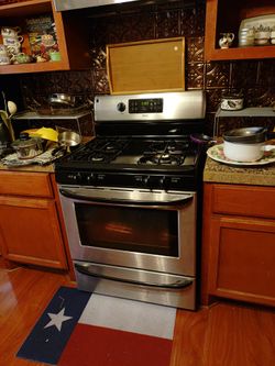 Kenmore stove