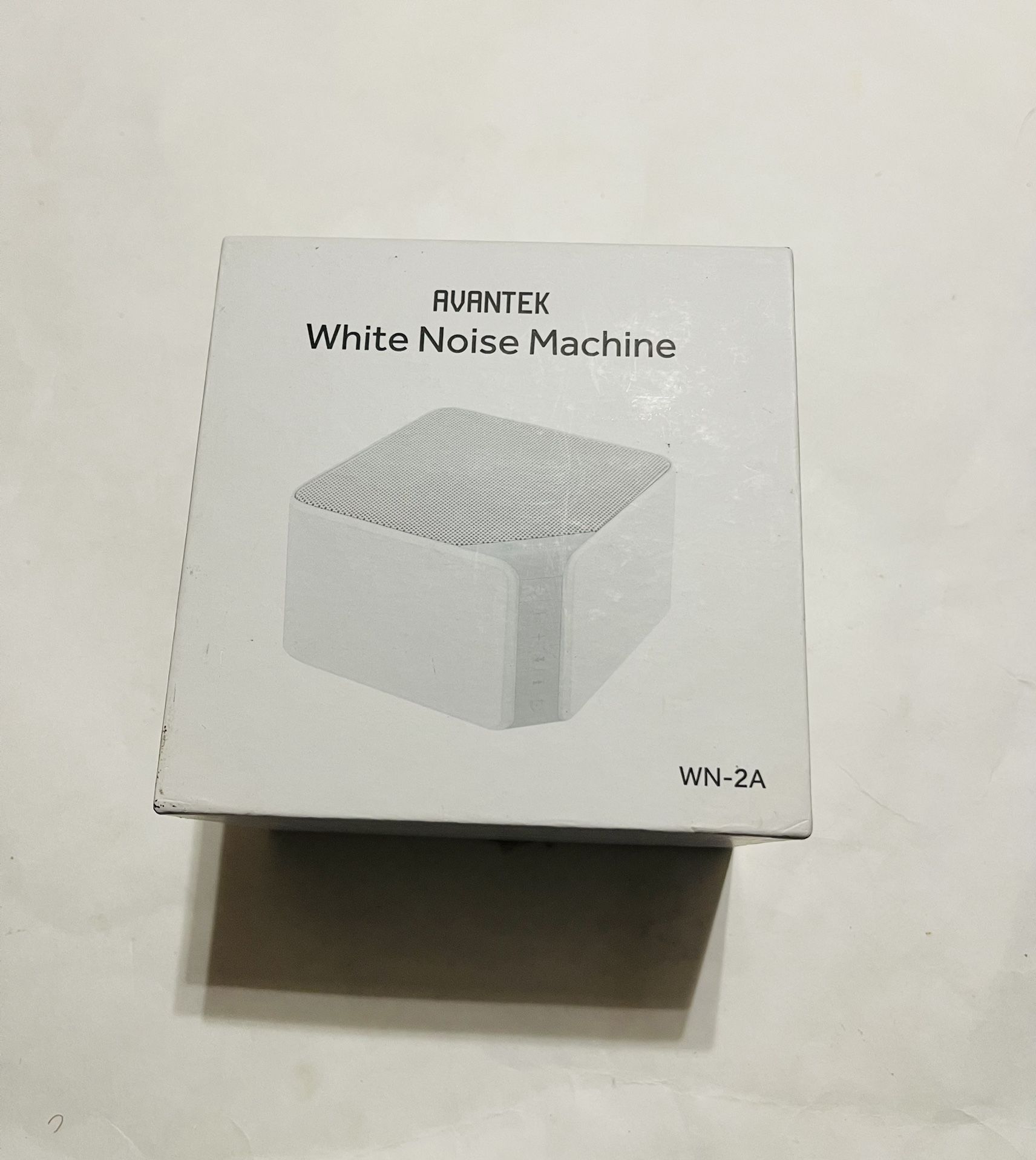 AVANTEK White Noise Sound Machine with 20 Soothing Sounds WN-2A