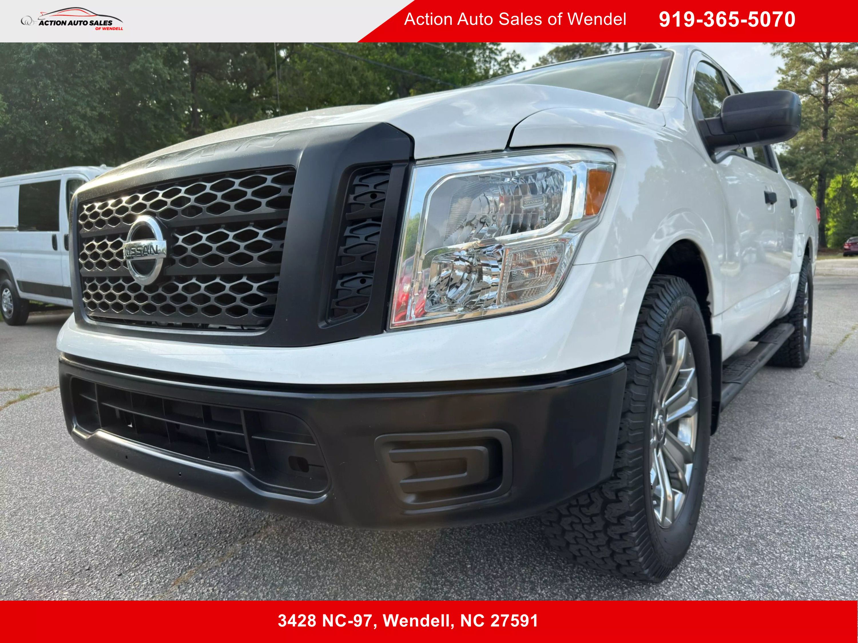 2019 Nissan Titan Crew Cab